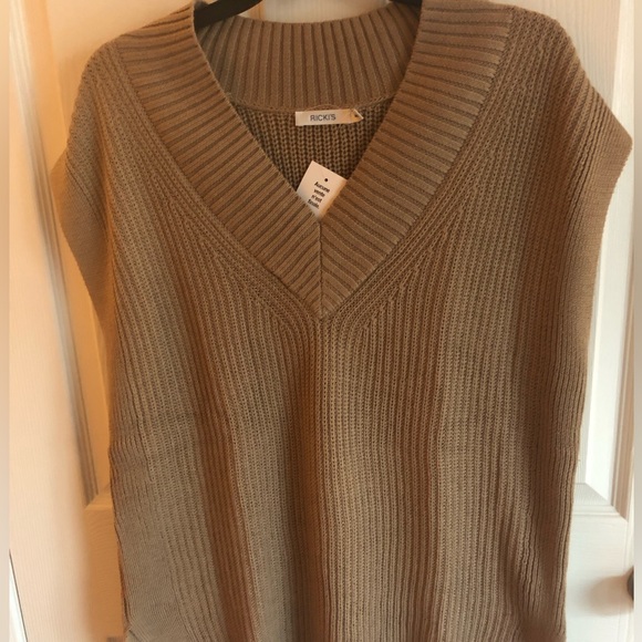 New sweater vest for you ⭐️ - Picture 1 of 3